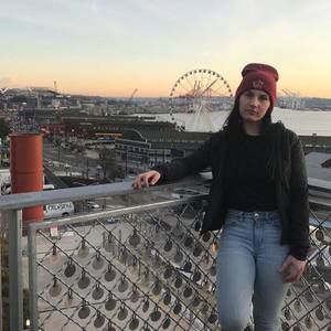 Meet your Posher, Becky